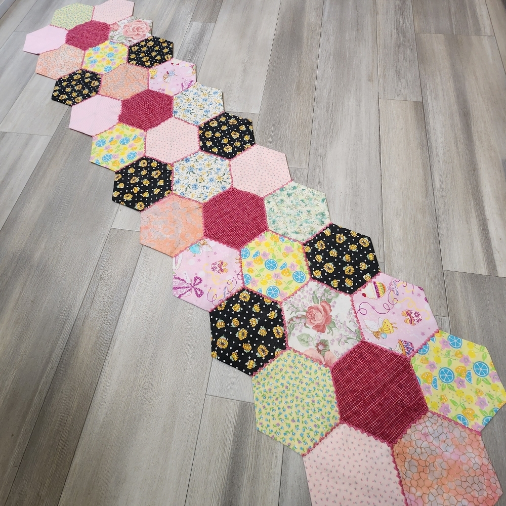 Handmade table runner 100% cotton patchwork colorblock cottagecore honeycomb